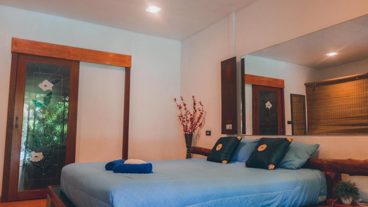 Passion Nai Harn Bed & Breakfast Екстериор снимка