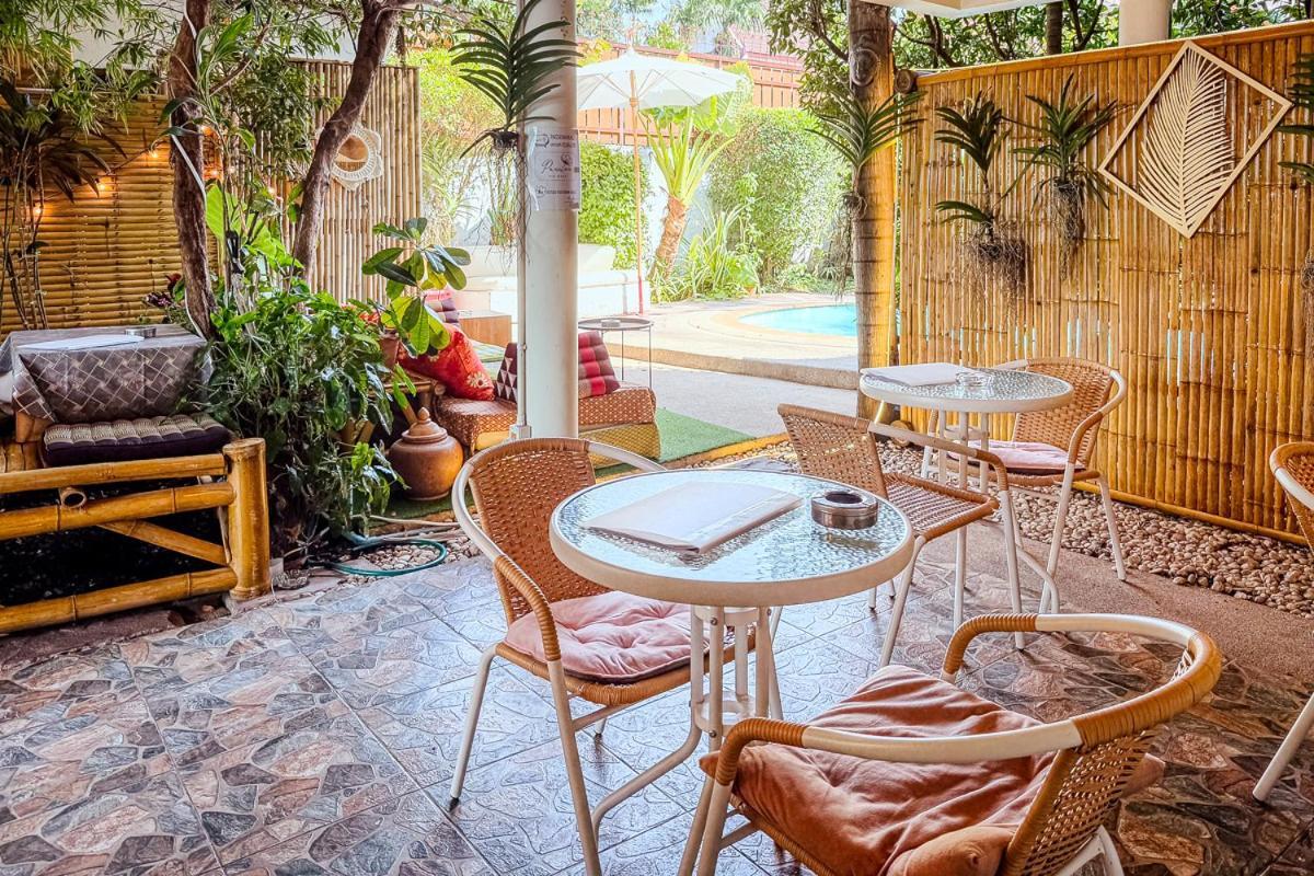 Passion Nai Harn Bed & Breakfast Екстериор снимка