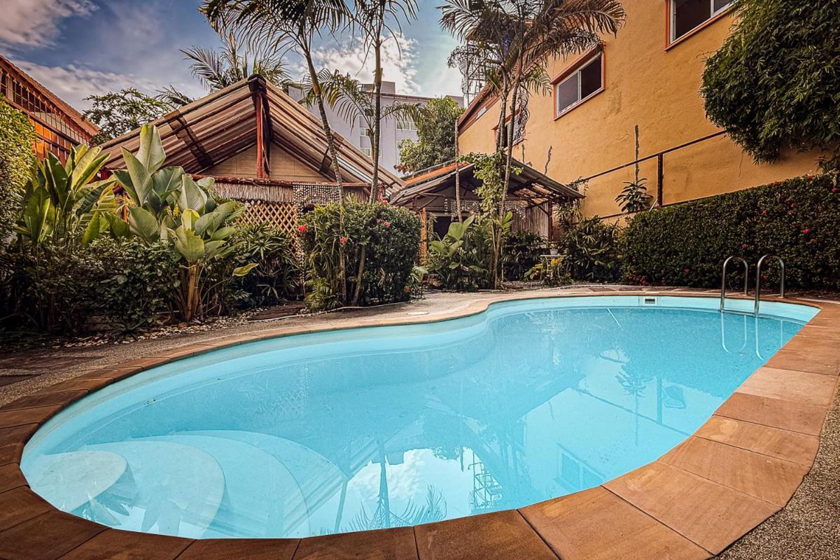Passion Nai Harn Bed & Breakfast Екстериор снимка
